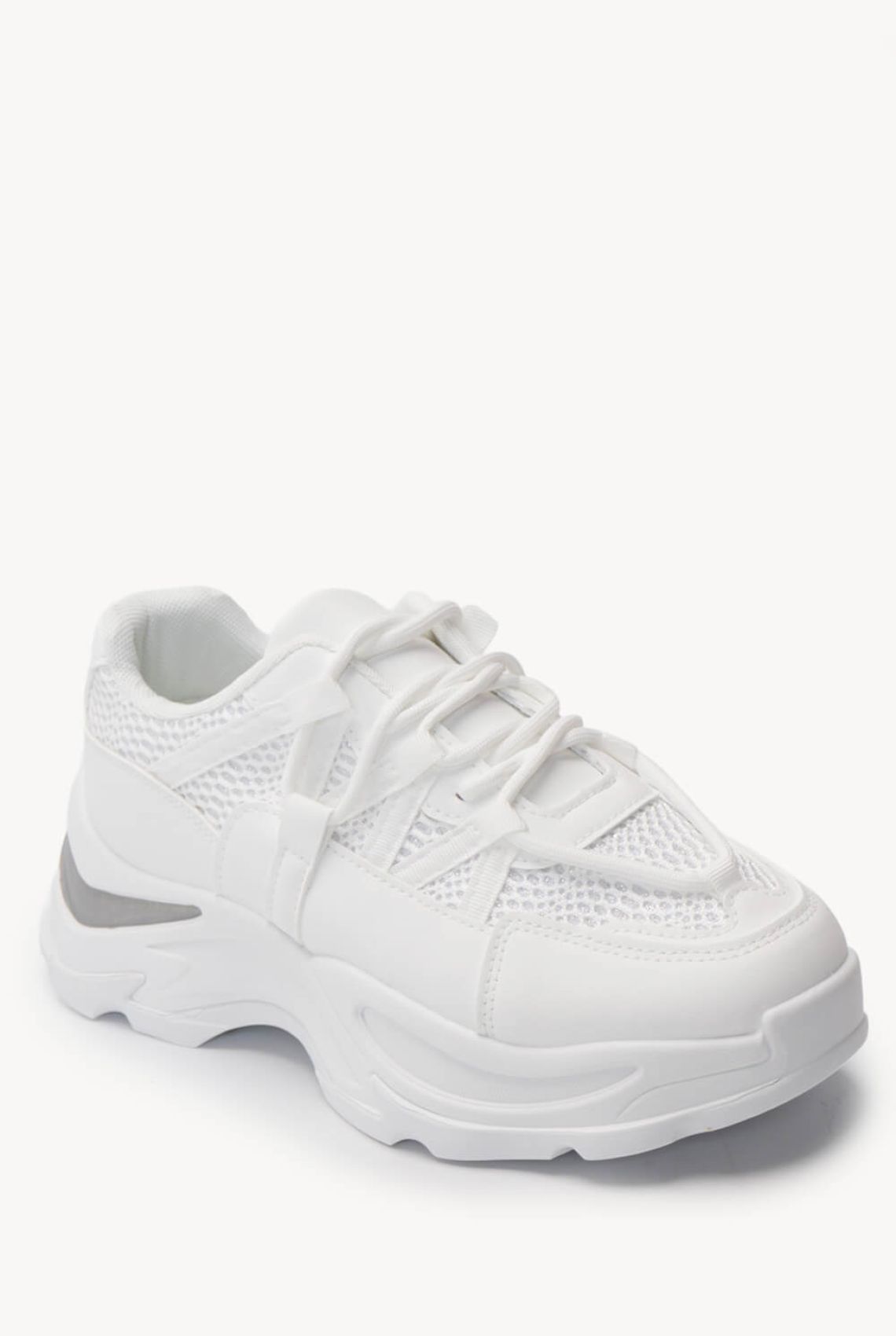 Λευκά Sneakers με Συνδυασμό Mesh και Συνθετικού Υλικού