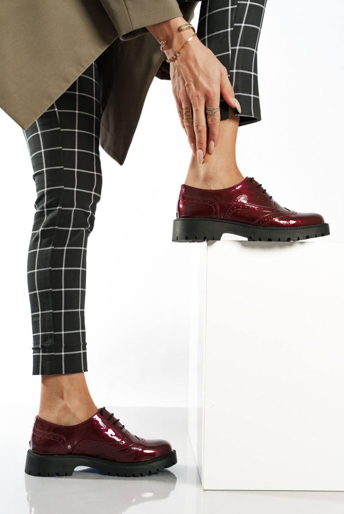 Μπορντό Λουστρίν Oxfords Made in Greece - Λυγισμένο πόδι  
