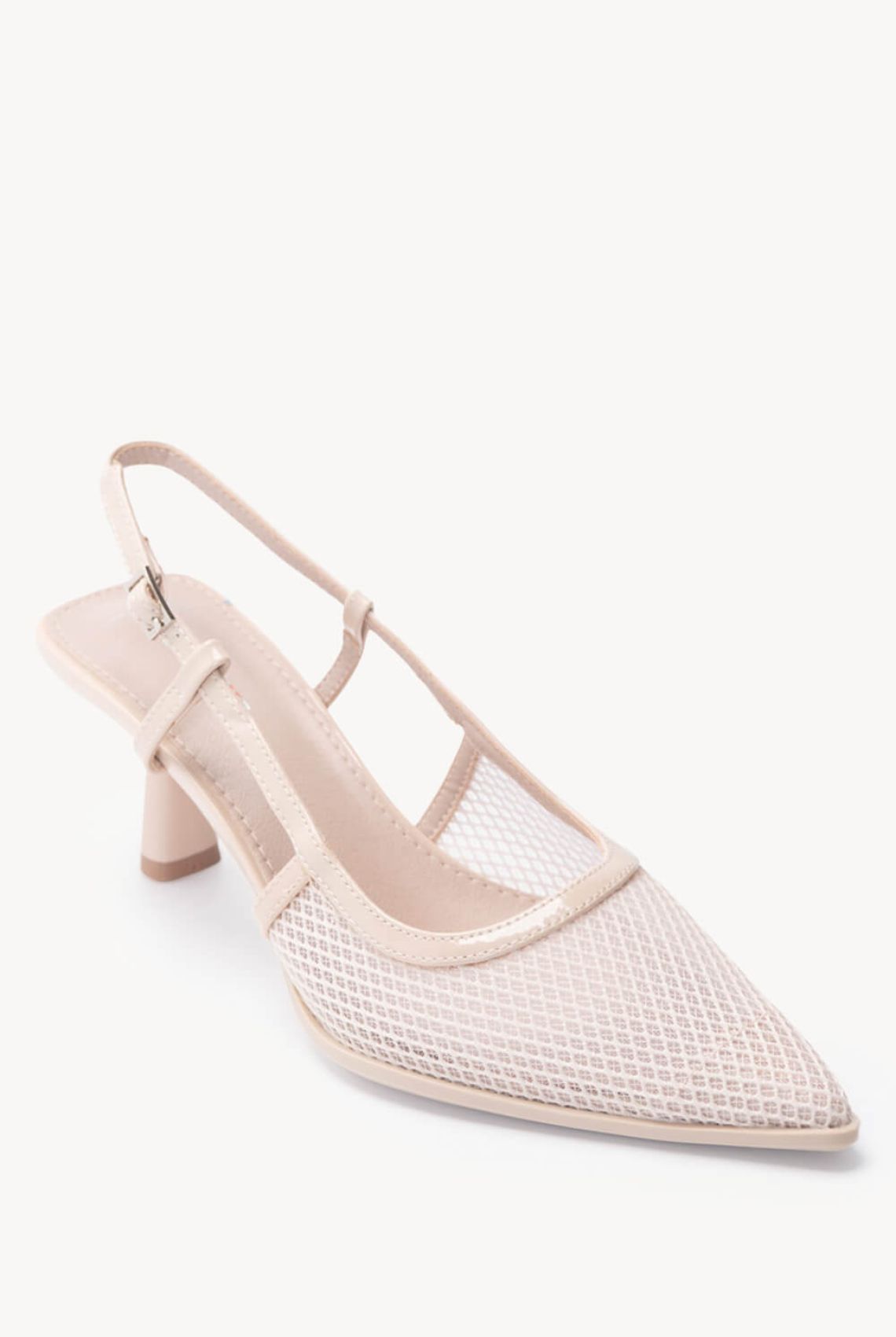 Μπεζ Slingback Γόβες  με Διάτρητο Πλέγμα - Λεπτομέρεια διάτρητου σχεδίου 